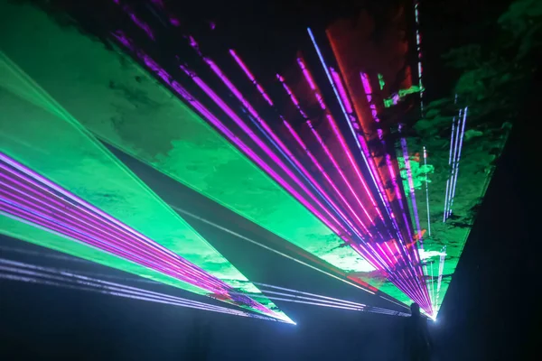 Barevná Laserová Jevištní Světla Izolovaná Černé Laserová Show — Stock fotografie