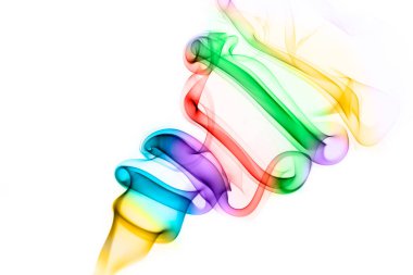 Beyaz arkaplanda soyut renkli duman