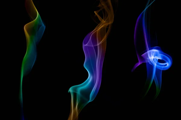 Abstract Gekleurde Rook Zwarte Achtergrond — Stockfoto