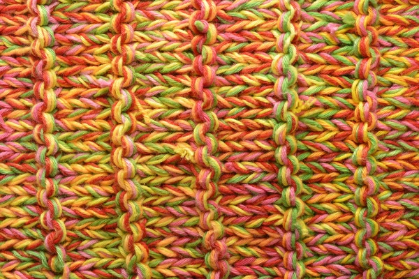 マルチ色の綿の糸で作られた手作りのニットふきん — ストック写真