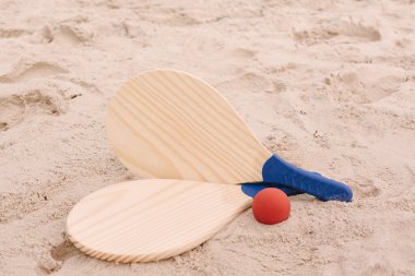 Plaj Tenisi, plaj Raket topu, matkot. Beach raket ve top 