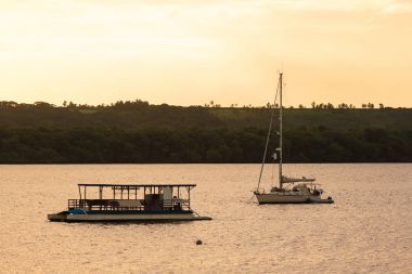 Katamaran Jacare nehir plaj - ünlü turistik Paraiba, Brezilya'da spot