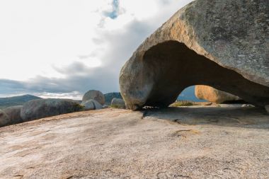 Lajedo de Pai Mateus caati içinde bir ünlü rock oluşumdur