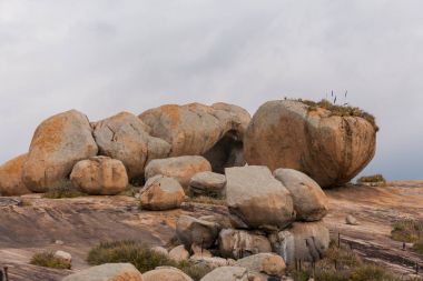 Lajedo de Pai Mateus caati içinde bir ünlü rock oluşumdur