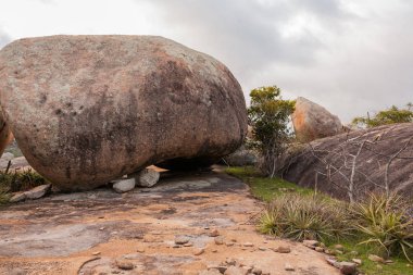 Lajedo de Pai Mateus caati içinde bir ünlü rock oluşumdur