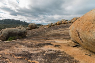 Lajedo de Pai Mateus caati içinde bir ünlü rock oluşumdur