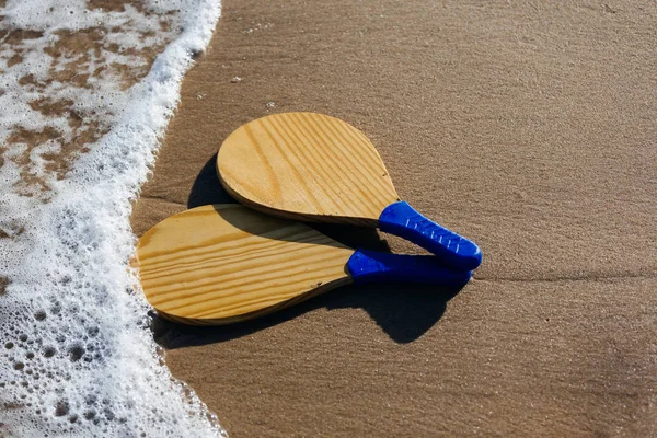 Plaj Tenisi, plaj Raket topu, matkot. Raketleri ve topu sahilde plaj