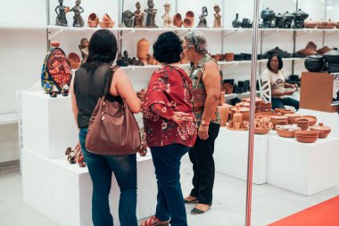 Joao Pessoa, Paraiba, Brezilya - 24 Ocak 2018 - Salao do Artesanato - Portekizce zanaat expo için - bu bir el sanatları Fuarı Paraiba Brezilya devlet