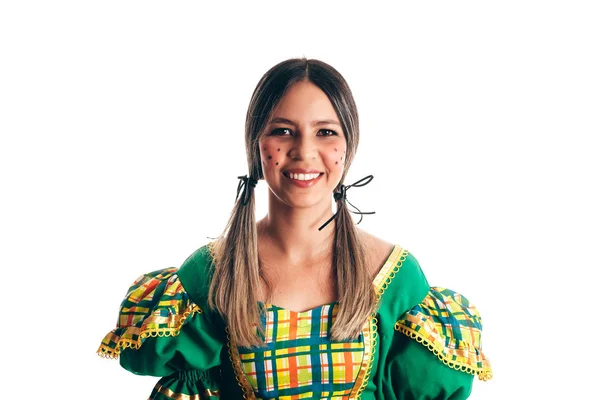 Mujer brasileña vestida con ropa típica para la Festa Junina — Foto de Stock