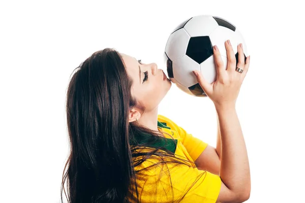 Ανεμιστήρας ποδοσφαίρου γυναίκα με μπάλα που απομονώνονται σε λευκό φόντο — Φωτογραφία Αρχείου