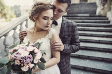 Gelin ve damat adımlar, kapatmak dikey