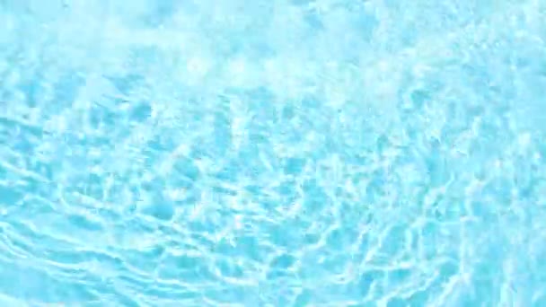 Křišťálově Čistá Modrá Šumivá Voda Brouzdališti Slunci Odrazy Vodě — Stock video