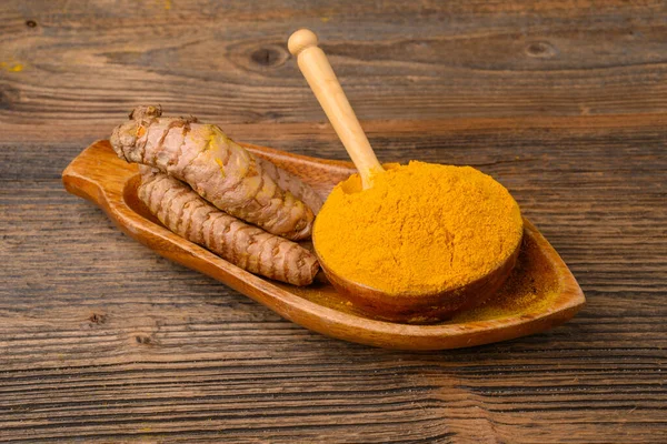 Fresh Whole Turmeric Roots Dried Curcuma Powder Wooden Bowl Wooden — Stockfoto