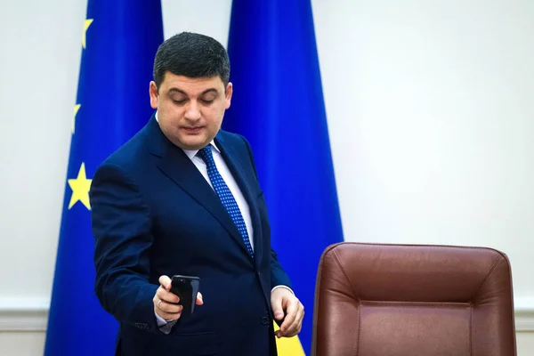 Primeiro Ministro Ucrânia Volodymyr Groysman Durante Reunião Gabinete Ministros Kiev — Fotografia de Stock