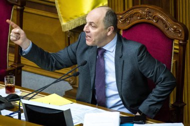 Ukrayna Parlamentosu hoparlör Andriy Parubiy Kiev, Ukrayna Parlamentosu oturumu sırasında