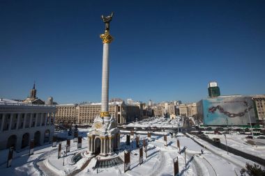 Kiev, Ukrayna - 5 Mart 2018: Karla kaplı bağımsızlık Meydanı Kiev, Ukrayna.
