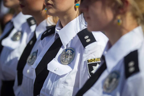 Police officers take part in the festive parade on the occasion of the Day of the National Police of Ukraine in central Kiev, Ukraine — Stock Photo, Image