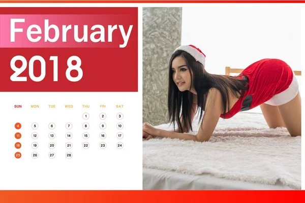 Calendário de 2018, bela mulher feliz em roupas vermelhas sexy . — Fotografia de Stock