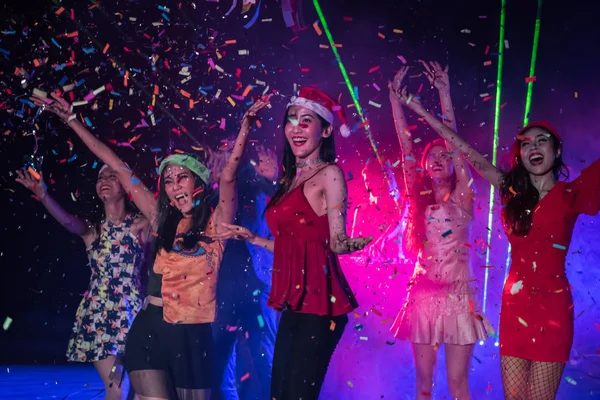 Gençler konser partide kutluyoruz.