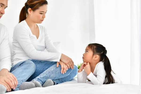 Το familys αισθάνεται άσχημα και δεν με νοιάζει. — Φωτογραφία Αρχείου