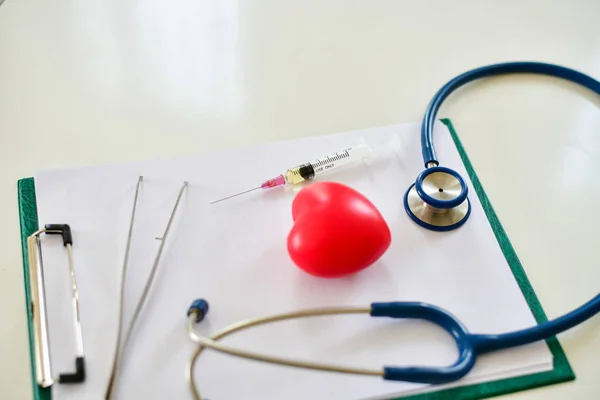 Concept Medical Device, Medical equipment is placed on the desk.