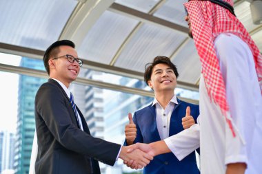 Arap iş kavramları, Arap iş adamları are çalışma 