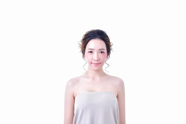 健康美丽的女人的概念。美丽的女人在愈合 — 图库照片