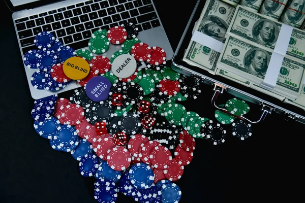 Hazardní hry koncepty. Podnikatelé jsou hazardní hry v kasinu. Betti — Stock fotografie