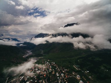 şehirde Dağları ile bulutlar, Georgia