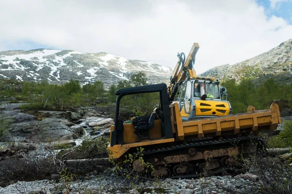 Norwegische Technik in den Bergen — Stockfoto