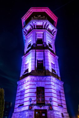 Chisinau eski su şehir Kulesi gece, Moldova Cumhuriyeti