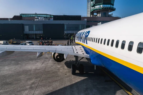 stock image BOLOGNA, ITALY  FEBRUARY 2016: Passengers boarding Ryanair airplane in Bologna, Italy