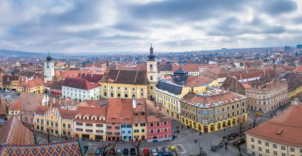 从福音派教会看 Sibiu 历史的全景 — 图库照片