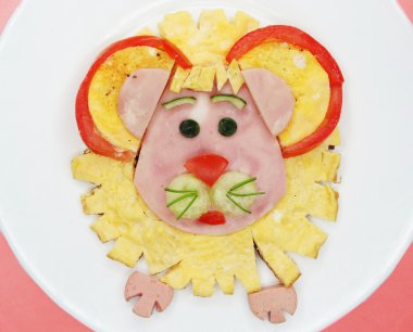 çırpılmış yumurta ile yaratıcı yemek kahvaltı