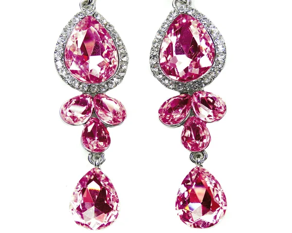 Boucles d'oreilles avec des cristaux brillants bijoux — Photo