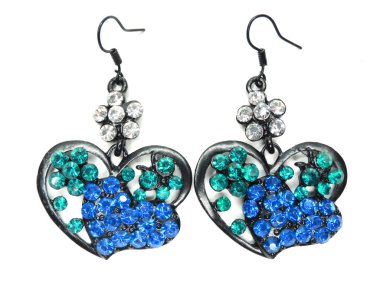 takı küpe ile parlak kristalleri 