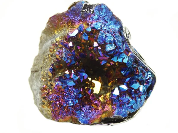 Crystal aura titan geode geologiska kvartskristaller — Stockfoto