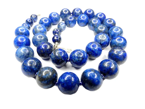 semigem kolye ile parlak kristal takı