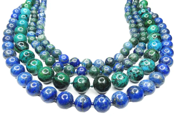 Semigem halsband med ljusa kristaller smycken — Stockfoto