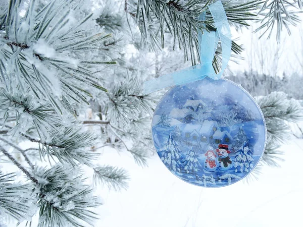 Composición de decoración de Navidad sobre fondo de abeto — Foto de Stock