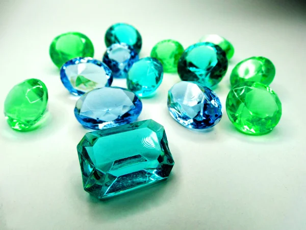 Drahokam drahokam diamons Safírové krystaly — Stock fotografie