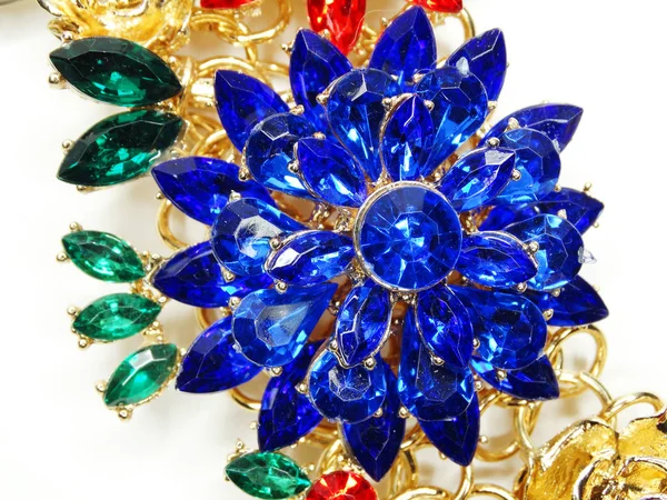 Smycken med ljus kristaller brosch lyx mode — Stockfoto