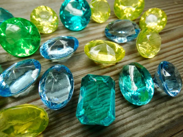 Cristales de gema diamantes de zafiro joya —  Fotos de Stock