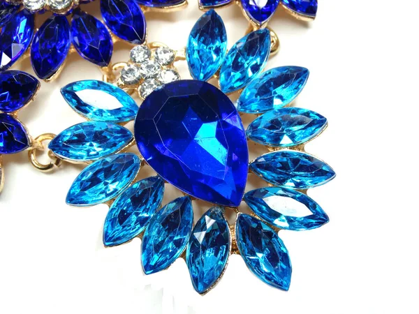 Joyas con cristales brillantes broche moda de lujo — Foto de Stock