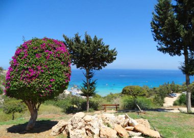 plaj sahil peyzaj Akdeniz deniz Kıbrıs Adası 