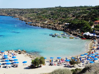 plaj sahil peyzaj Akdeniz deniz Kıbrıs Adası 