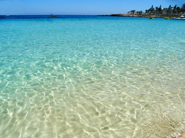 plaj sahil peyzaj Akdeniz deniz Kıbrıs Adası 