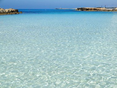 plaj sahil peyzaj Akdeniz deniz Kıbrıs Adası 