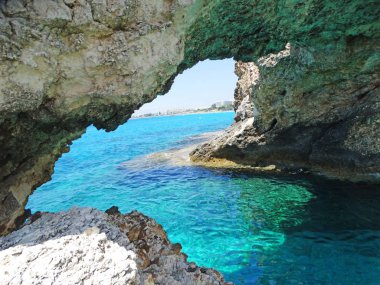 kayalık sahil peyzaj Akdeniz deniz Kıbrıs Adası 