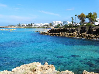 plaj sahil peyzaj Akdeniz deniz Kıbrıs Adası 